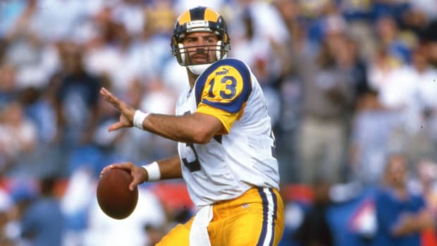 mmqb-nfl-draft-hall-famers-not-drafted.jpg